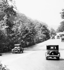 A spring day on the Bronx River Parkway in 1926