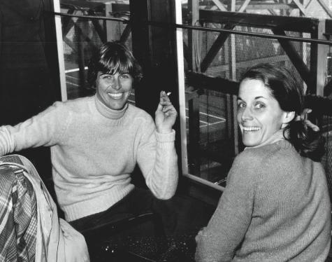 Shirley Babington (left) and Marti Cavanaugh from Tenafly, New Jersey, won the Women’s Nationals in 1974. The sister team was runner-up in 1973, 1975, and 1977.