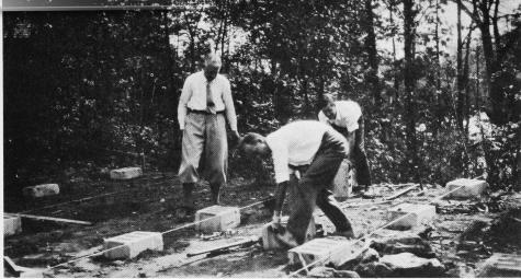 Laying foundations for the second Cogswell court (Oct 1932) on same location as first court. Alger Sawyer, Lindsay Welling and Earle Gatchell
