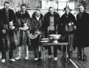 He did not win them all. Jim Carlisle and Dick Hebard were the finalists in 1959 but won in 1955 and 1958. Left to right: Jim Gordon, Bill Cooper, Jim Carlisle, Dick Hebard, Walter Close (tournament chair) and Jack Whitbeck (umpire).